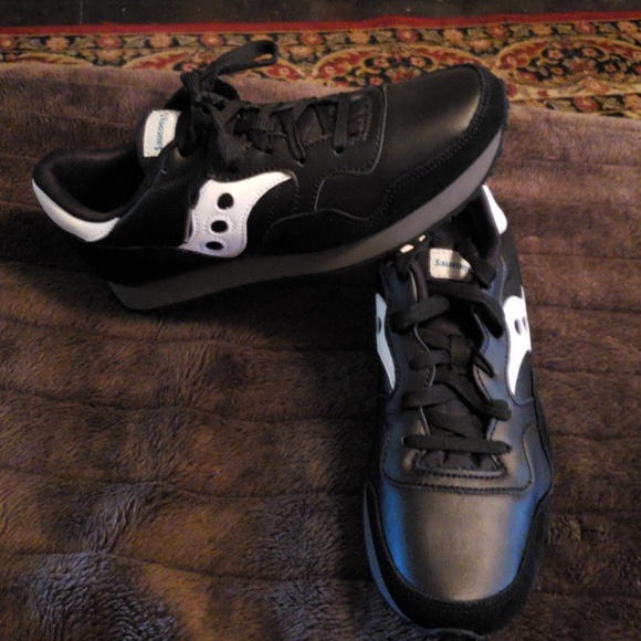 Saucony - Picture 1 of 4